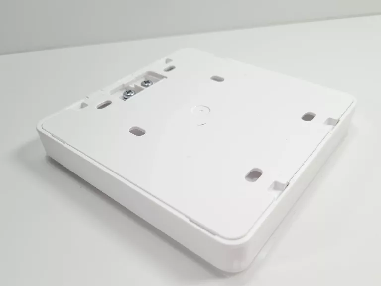 STEROWNIK PRZEWODOWY GREE XE7A-24/H