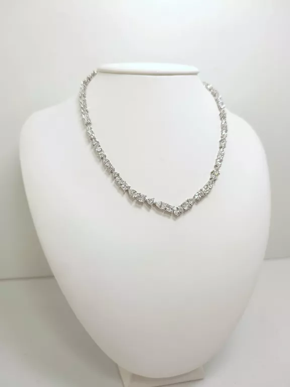 NASZYJNIK MESMERA SZLIFY RÓŻNORODNE, BIAŁY, POWŁOKA Z RODU SWAROVSKI