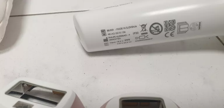 depilator-philips-lumea-prestige-bri959etui-kolor-dominujacy-129357-2