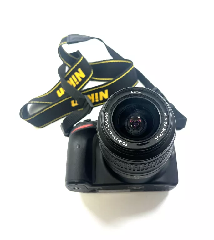 APARAT NIKON D3200 + OBIEKTYW  AF-S NIKKOR 18-55MM