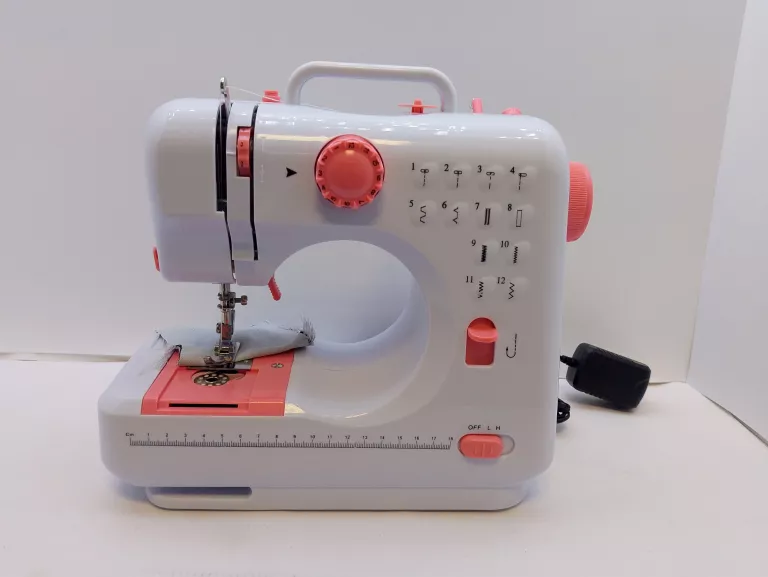 MASZYNA DO SZYCIA SM-505A