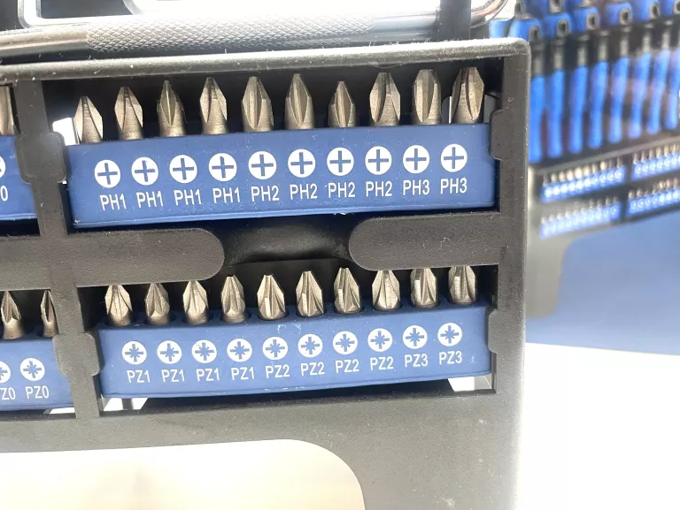 ZESTAW ŚRUBOKRĘTÓW NITEO