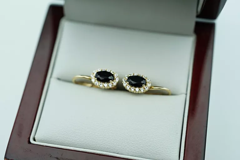 ZŁOTE KOLCZYKI Z CYRKONIAMI I CZARNYM KAMIENIEM [585] 2,32G 1,5CM