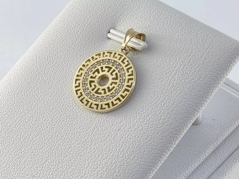 NIENOSZONA ZŁOTA ZAWIESZKA  585 1,49G