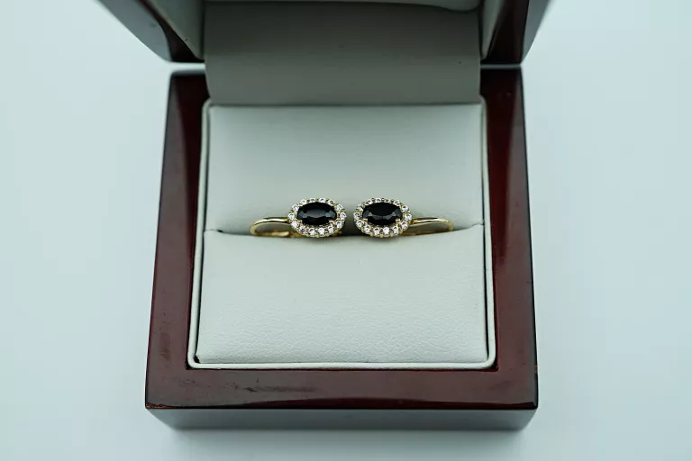 ZŁOTE KOLCZYKI Z CYRKONIAMI I CZARNYM KAMIENIEM [585] 2,32G 1,5CM