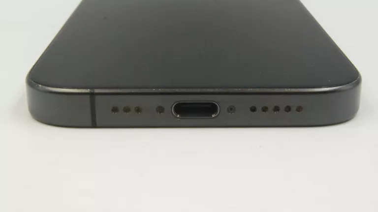 SMARTFON APPLE IPHONE 15 PRO 256 GB CZARNY BAT. 90% PUDEŁKO