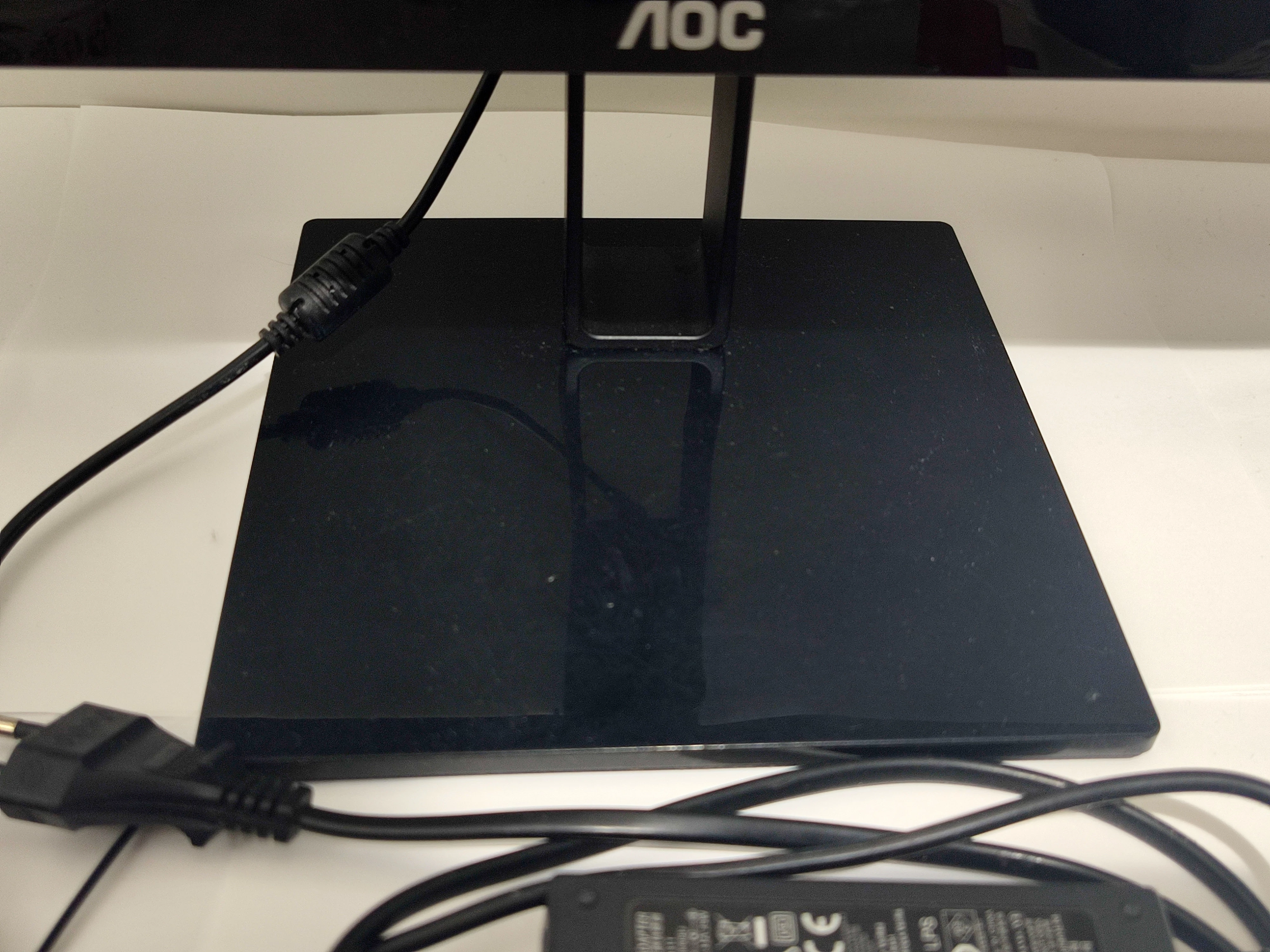 monitor-aoc-24v2q-zasilacz-przekatna-ekranu-cale-2380