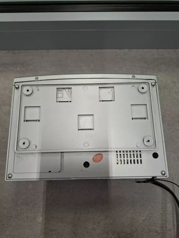 RADIO KUCHENNE PODWIESZANE HERU