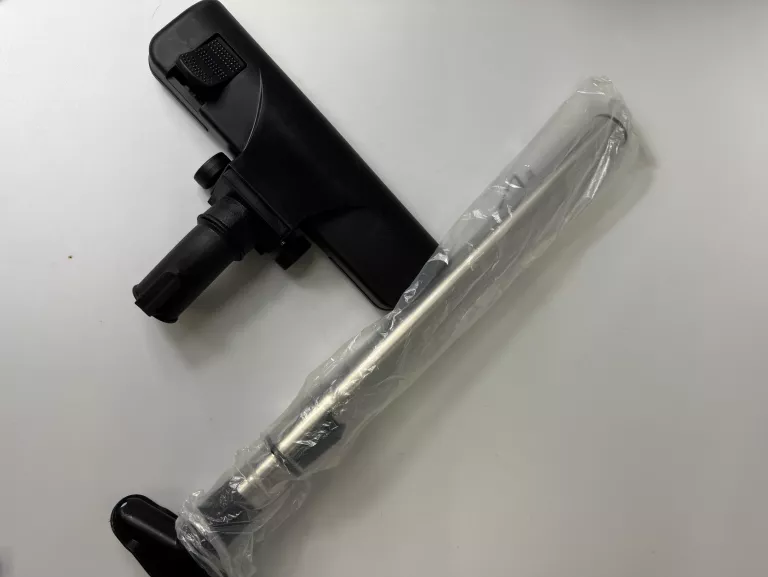 ODKURZACZ HOFFEN Z FILTREM WODNYM WFVC-7429