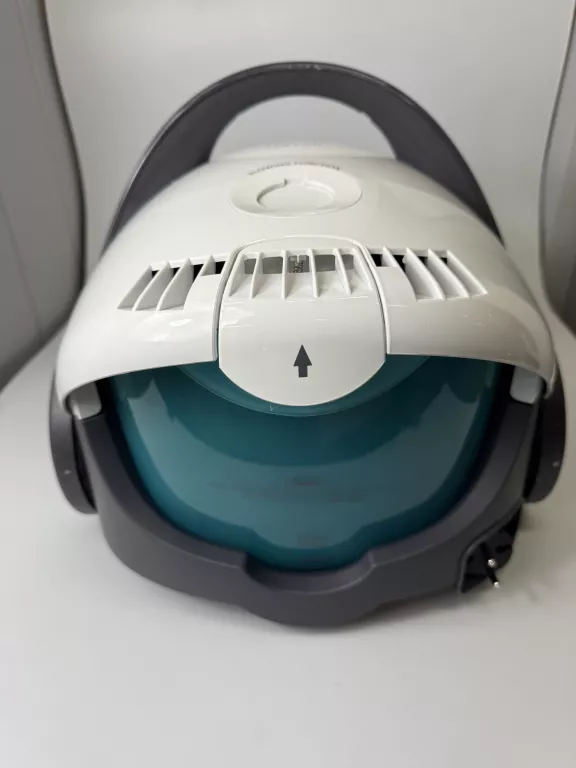 ODKURZACZ HOFFEN Z FILTREM WODNYM WFVC-7429