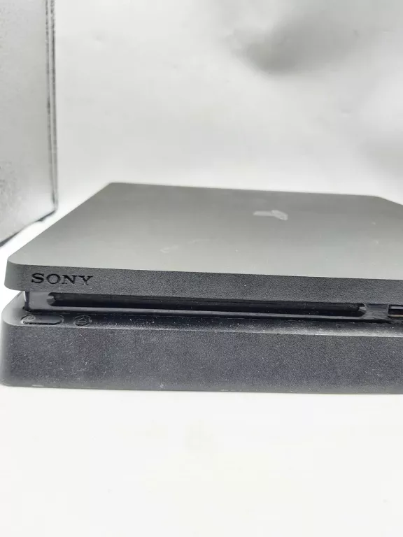 KONSOLA PLAYSTATION 4 CUH-2016A 500GB