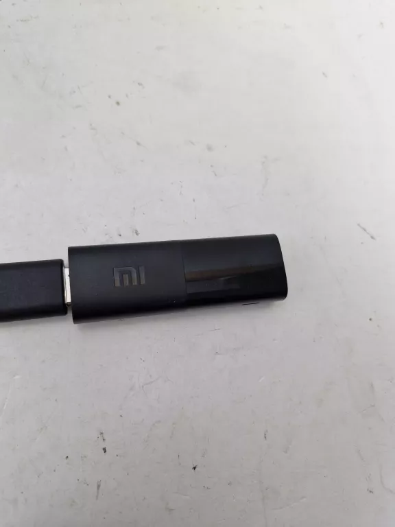 XIAOMI MI TV STICK MDZ-24-AA ODTWARZACZ MULTIMEDIALNY / BRAK PILOTA