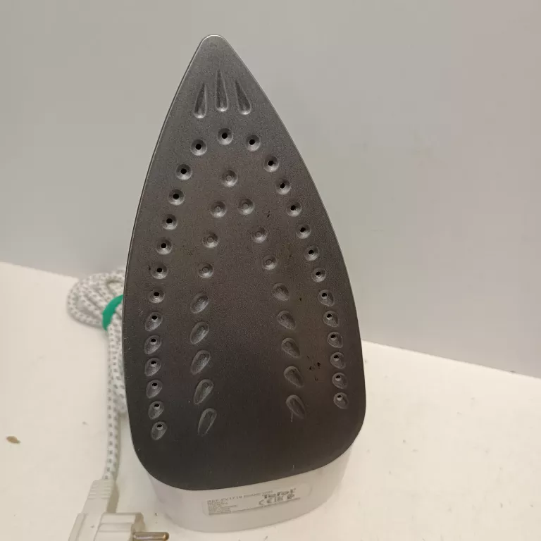 ZELAZKO TEFAL VIRTUO