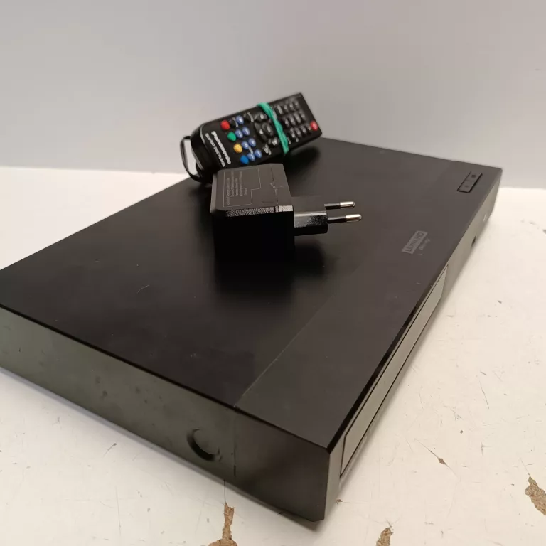 ODTWARZACZ PANASONIC DP-UB150