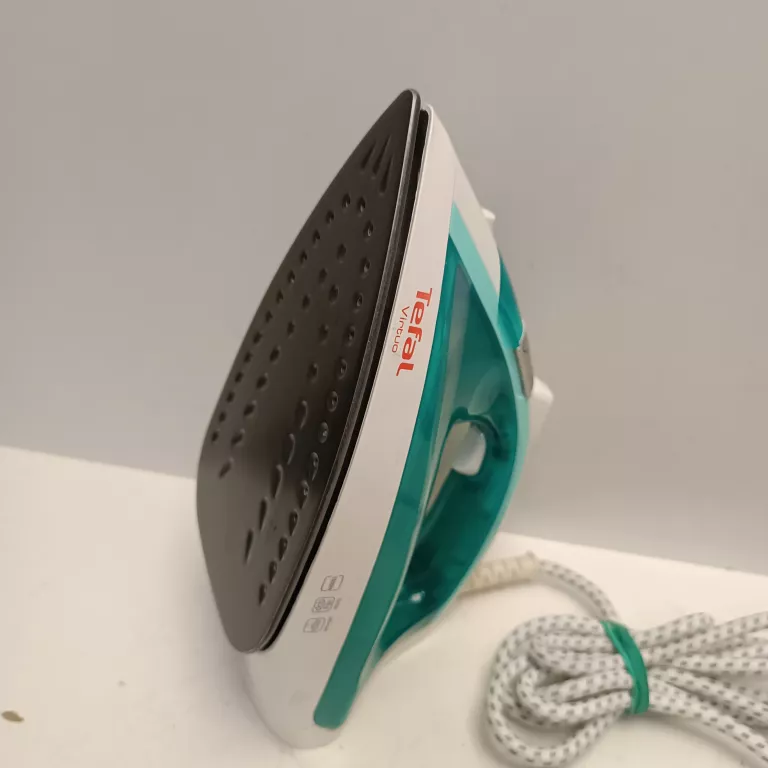 ZELAZKO TEFAL VIRTUO