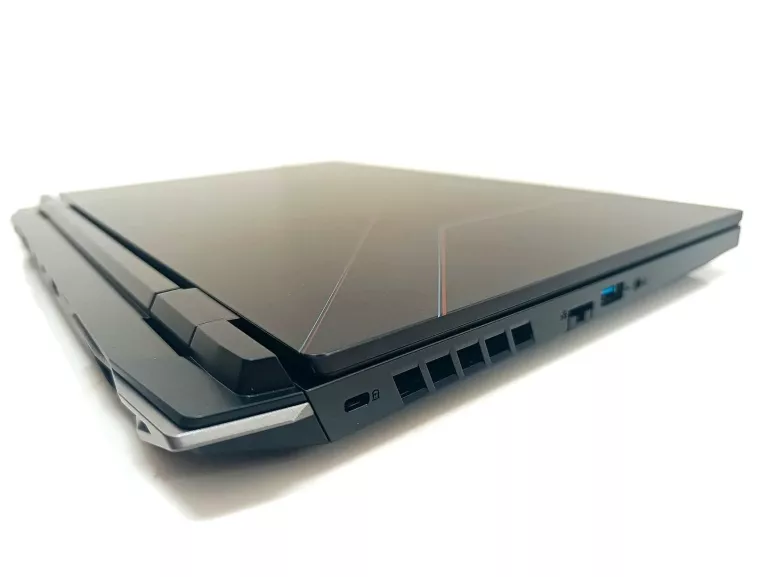 LAPTOP ACER NITRO 5  INTEL CORE I7-12650H 16GB 1TB SSD RTX4060 WIN11 HOME