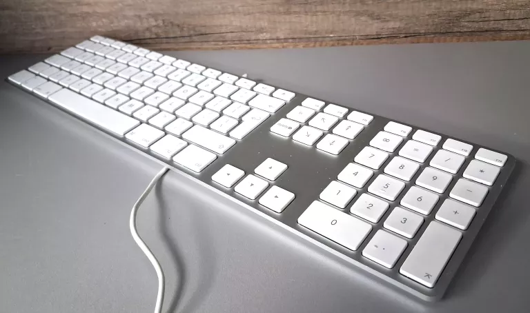 KLAWIATURA APPLE A1243 USB