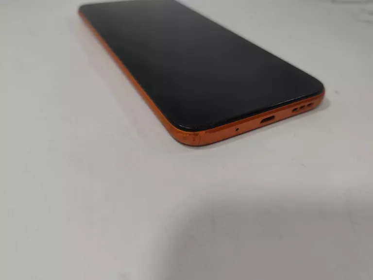 TELEFON   REDMI 9C NFC + ŁADOWARKA 3/64GB