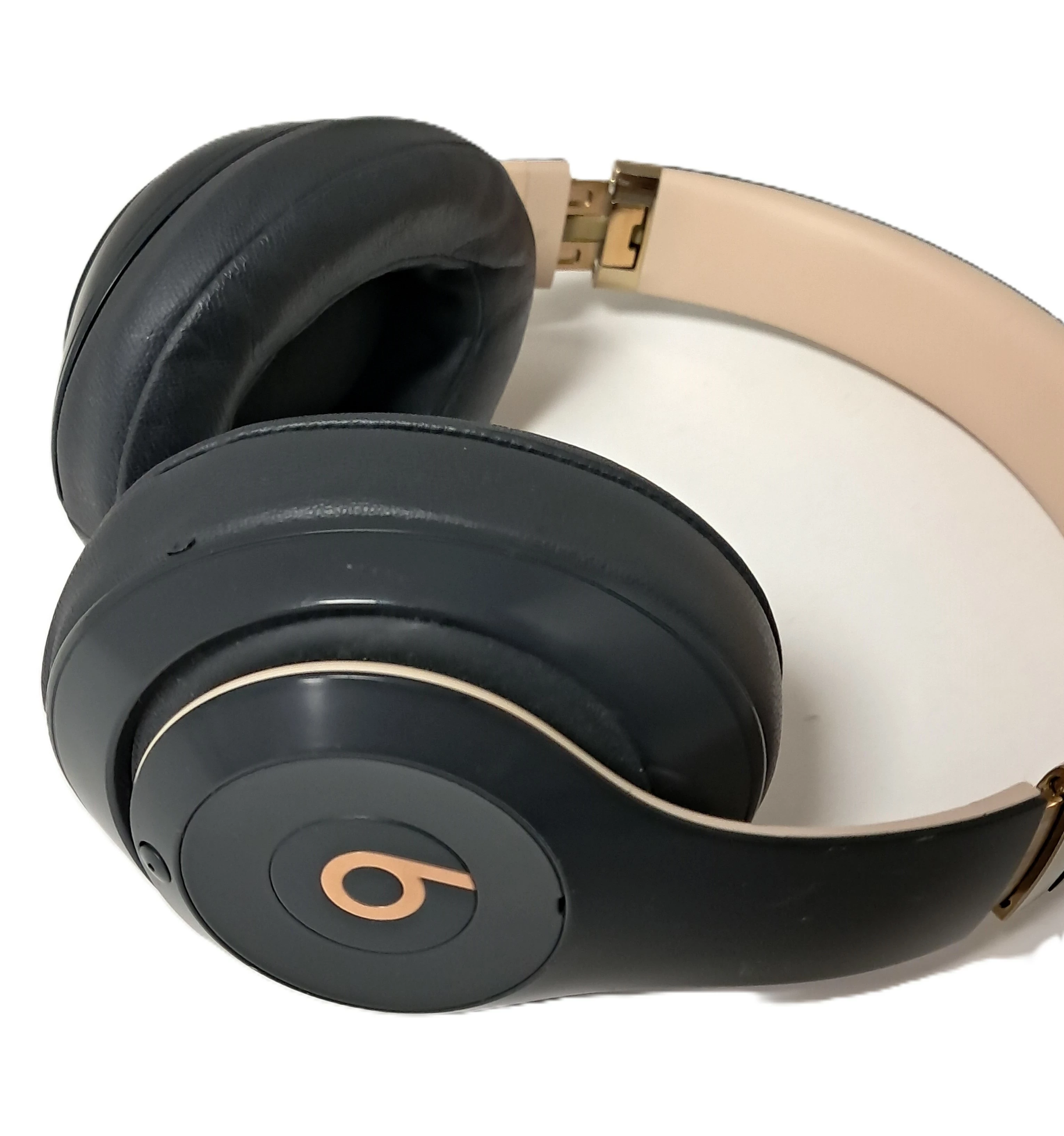 sluchawki-bezprzewodowe-nauszne-beats-studio3-wireless-by-dr-dre-rodzaj-sluchawek-203681-217745