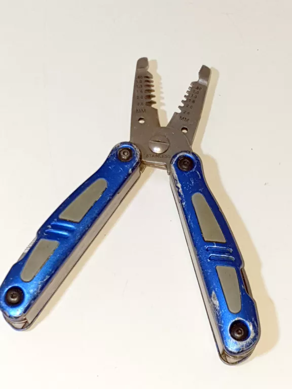 MULTITOOL ŚCIĄGACZ IZOLACJI