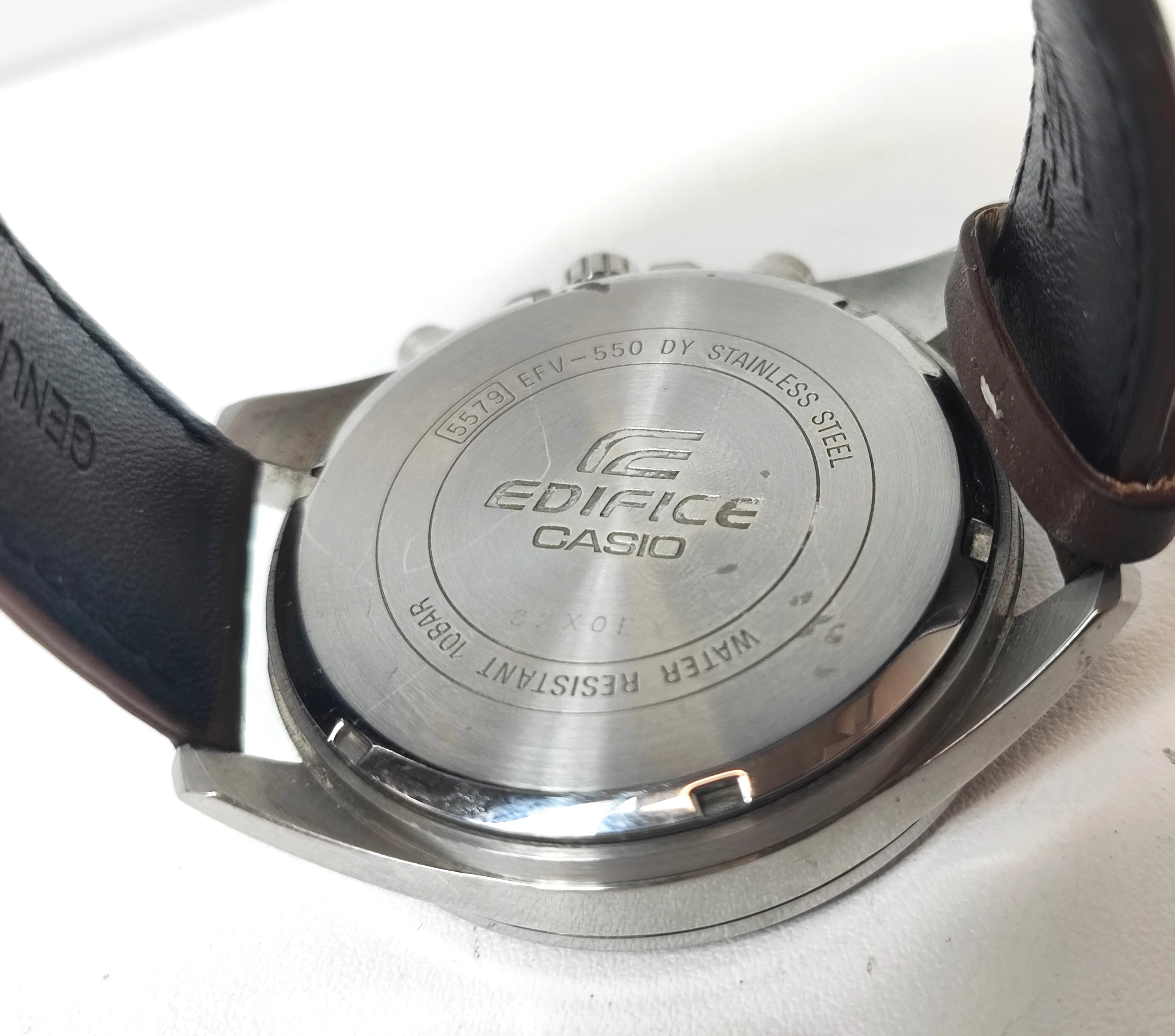 zegarek-casio-edifice-efv-550-5579-material-paska-129219-8