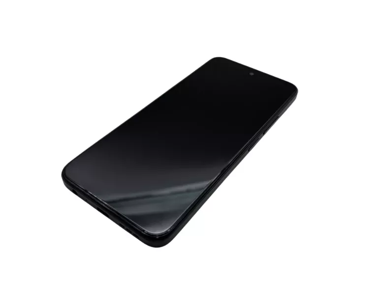 TELEFON TCL 60R 5G 4/128GB 6.7" 5200 MAH - OPIS