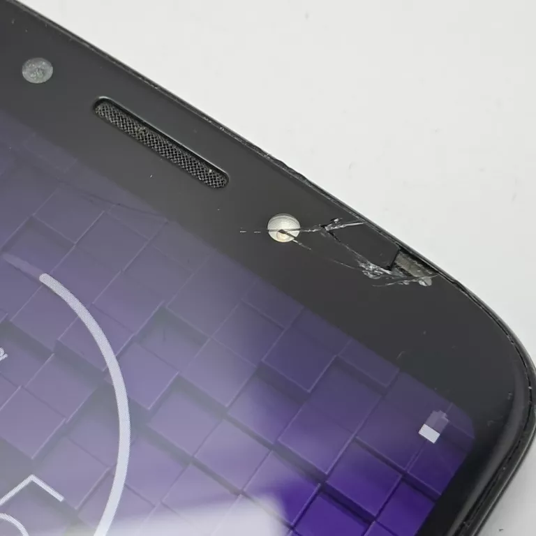 TELEFON MOTOROLA MOTO G6 PLAY