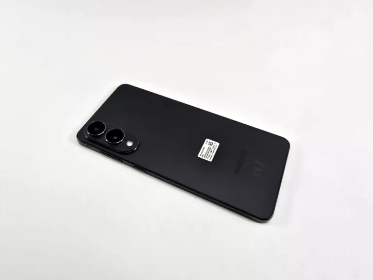 SMARTFON SAMSUNG GALAXY S25 EDGE 12/512GB 6,7" USZKODZONY