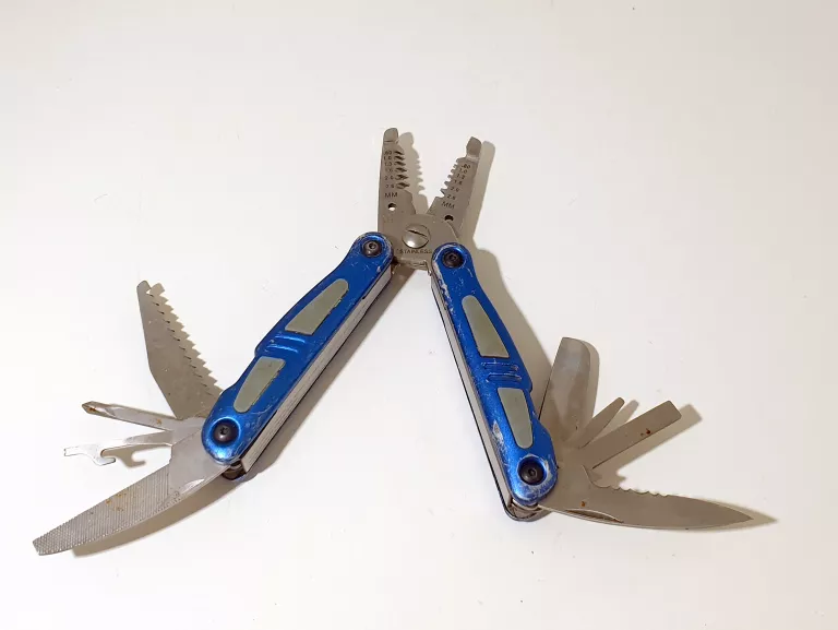 MULTITOOL ŚCIĄGACZ IZOLACJI