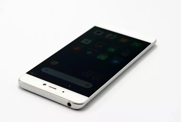 telefon-xiaomi-mi-5s-364gb-szary-dual-sim-wbudowana-pamiec-202869-214193