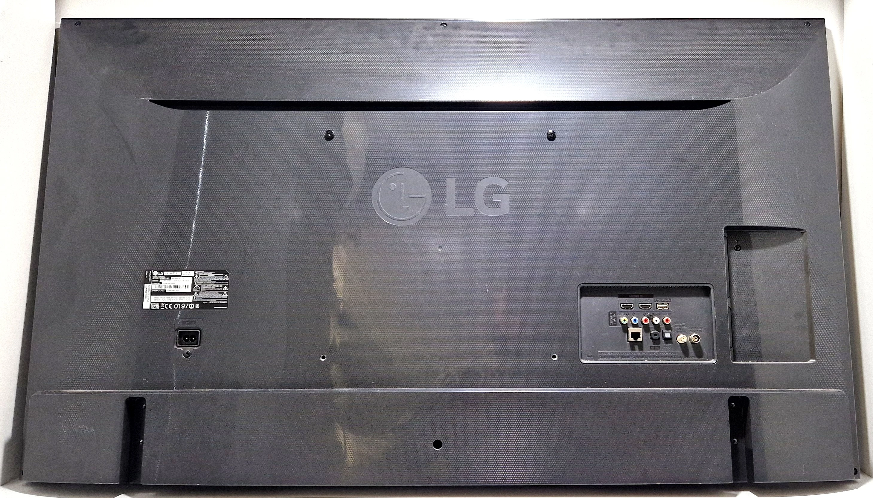 telewizor-lg-49-cali-49uh603v-4k-ultra-hd-pilot-smart-tvniebieski-ekran-typ-telewizora-211486-250142