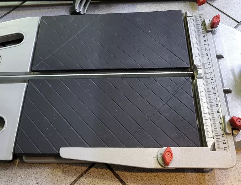 PRZECINARKA BOSCH PTC 640