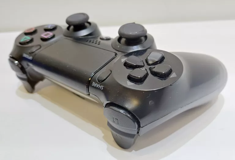 DWA PADY DO PS4 DUALSHOCK - NIEBIESKI I CZARNY PAD