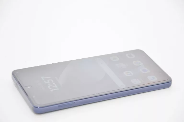 telefon-motorola-moto-g86-power-5g-256gb-przekatna-ekranu-667