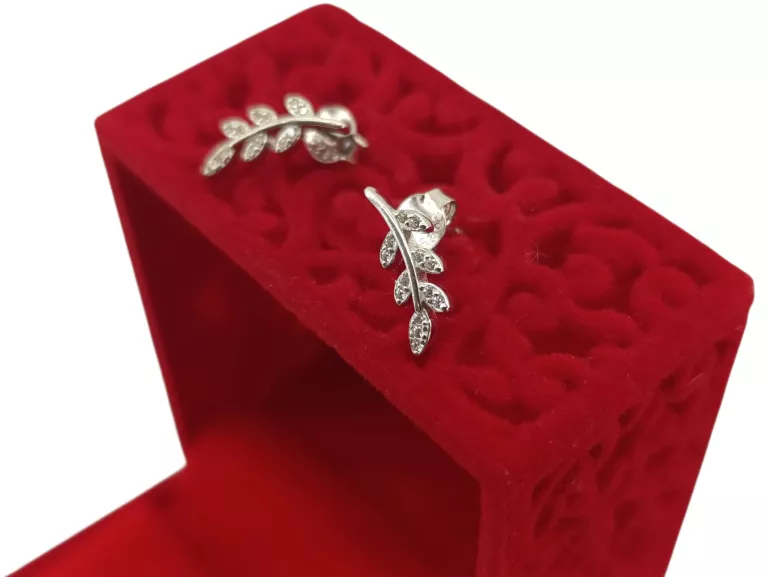 SREBRNE  KOLCZYKI LISTKI 925 1,30G