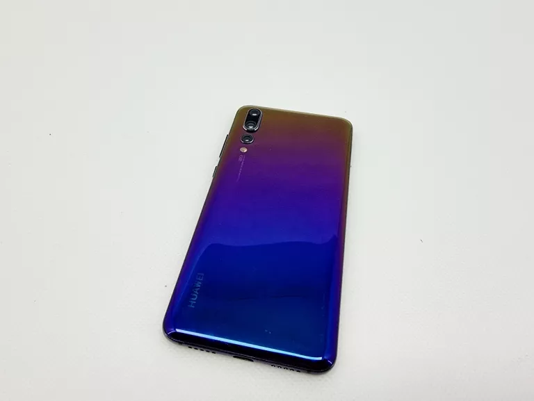 HUAWEI P20 PRO 6 GB / 128 GB DUAL SIM