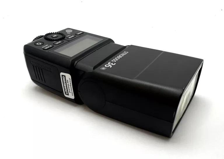 LAMPA BŁYSKOWA QUADRALITE STROBOSS 36