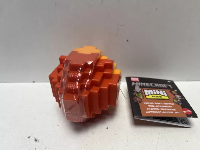 MATTEL MINECRAFT MINI MODE SPAWN EGG WITH MINI FIGURE