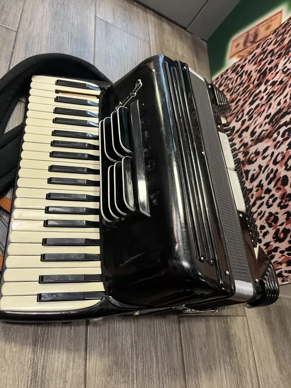 AKORDEON PANCORDION N.435343 OPIS !