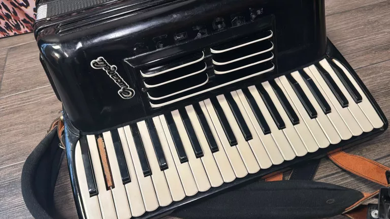 AKORDEON PANCORDION N.435343 OPIS !