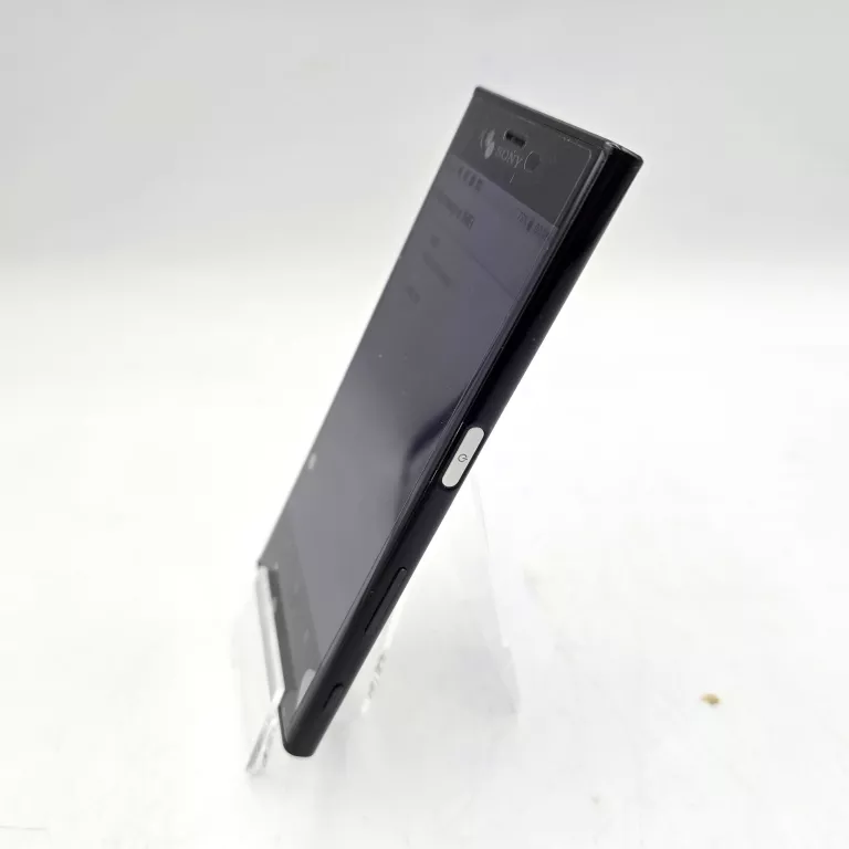 TELEFON SONY XZ F8331 32GB 3RAM