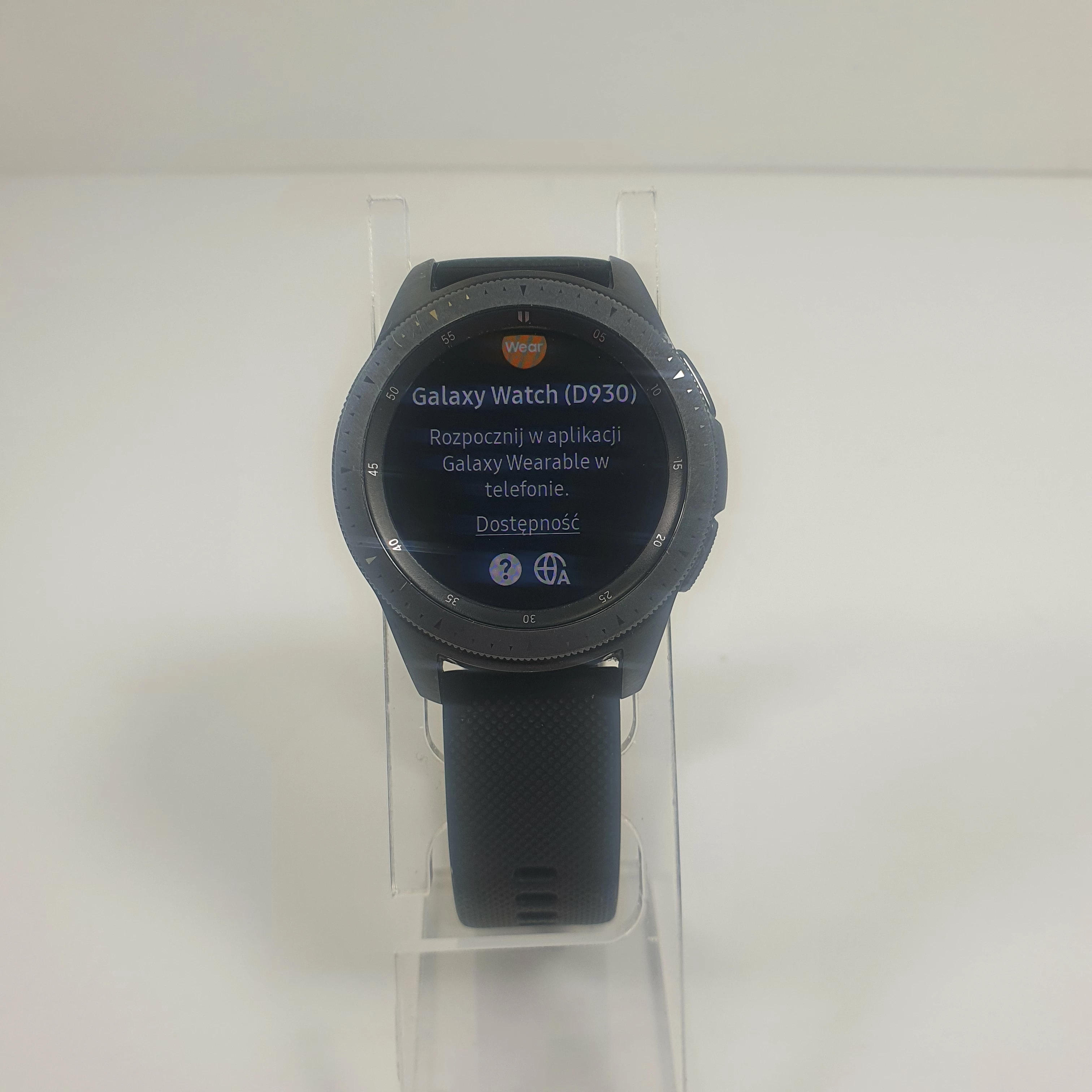 smartwatch-samsung-galaxy-r810-stan-11323-2