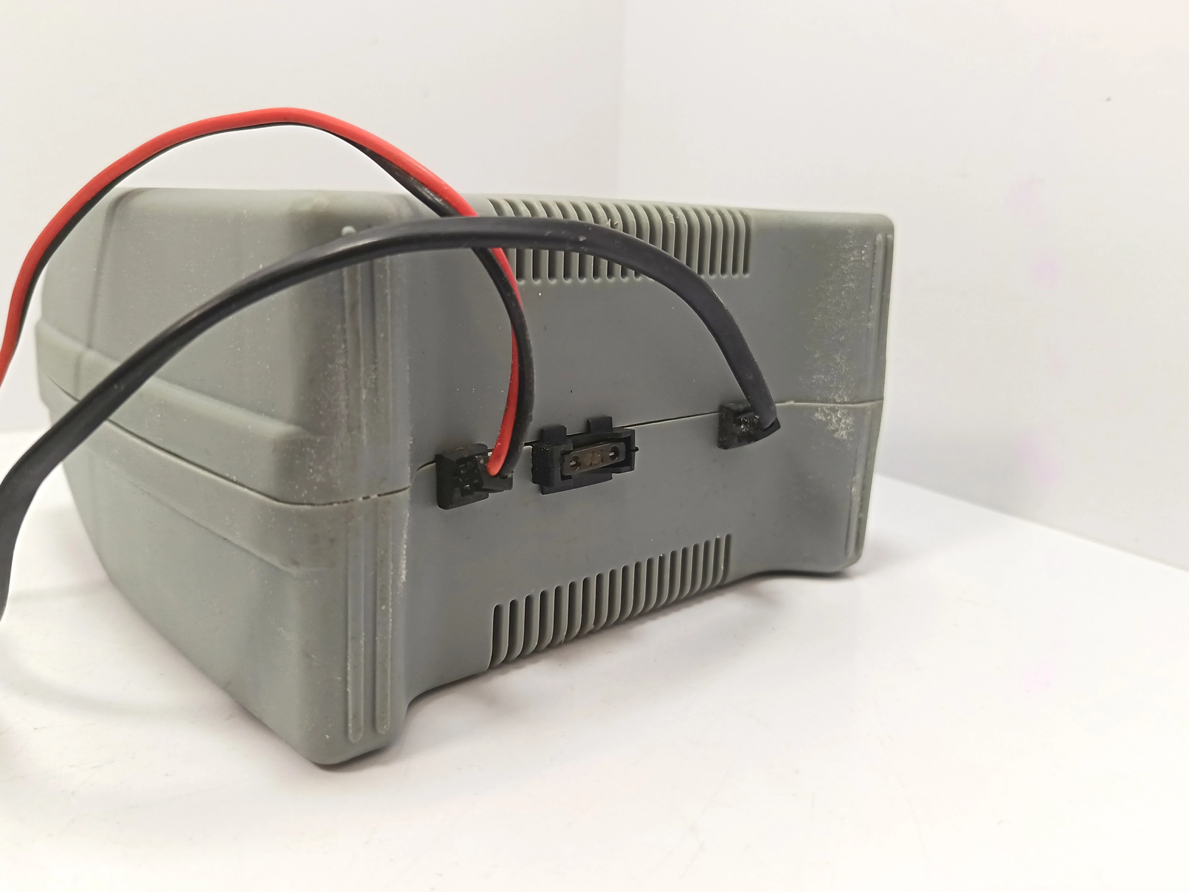 prostownik-tesco-6a12v-marka-248811-958954