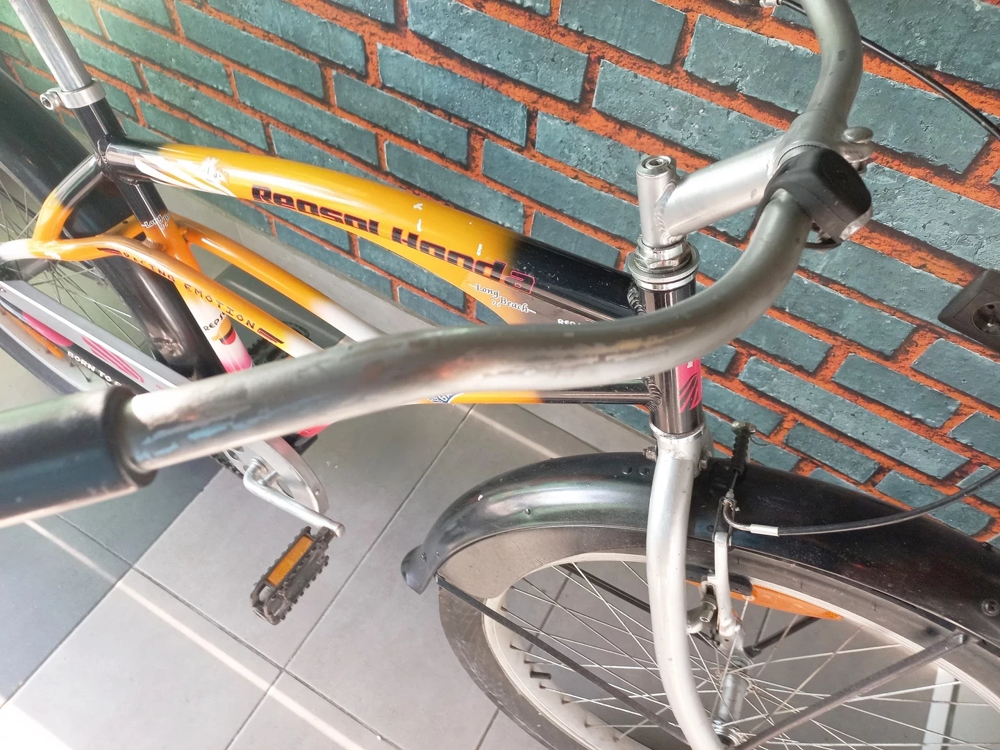 rower-limitowany-repsol-honda-long-beach-06-wzrost-uzytkownika-80