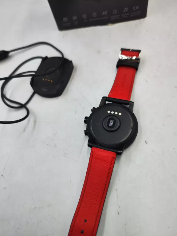 smartwatch-amazfit-stratos-czarny-szerokosc-koperty-3540