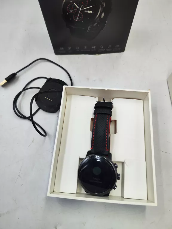 smartwatch-amazfit-stratos-czarny-stan-11323-2