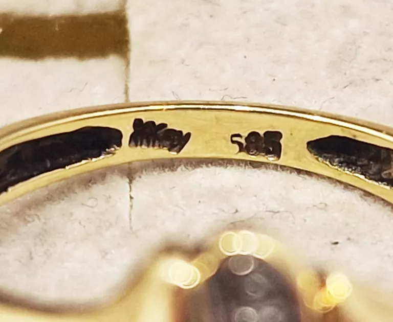 zloty-pierscionek-585-259g-r-14-z-diamentem-001ct-rozmiarsrednica-wew-mm-372-14