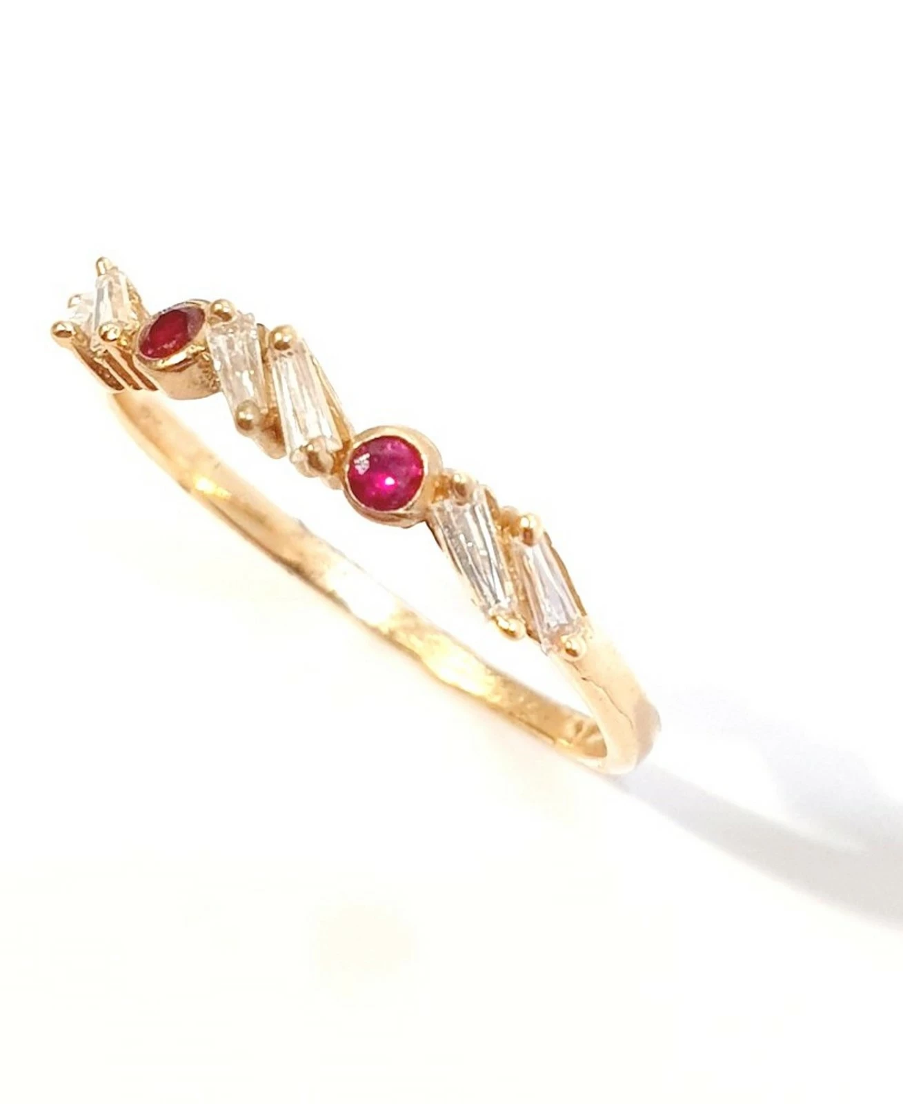 zloty-pierscionek-585-150g-r18-kamien-17088-128