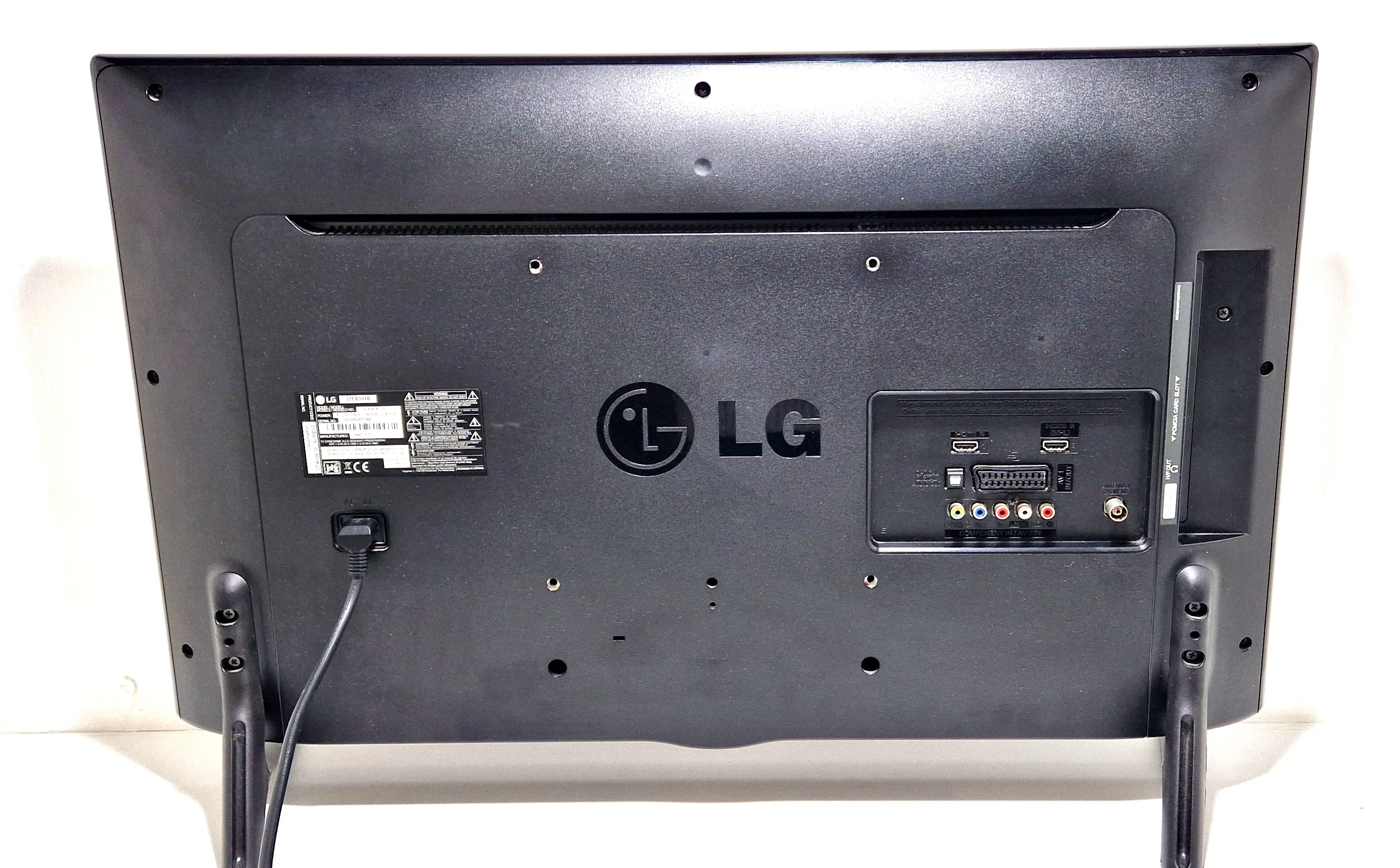 telewizor-lg32lb561b-pilot-stan-11323-2