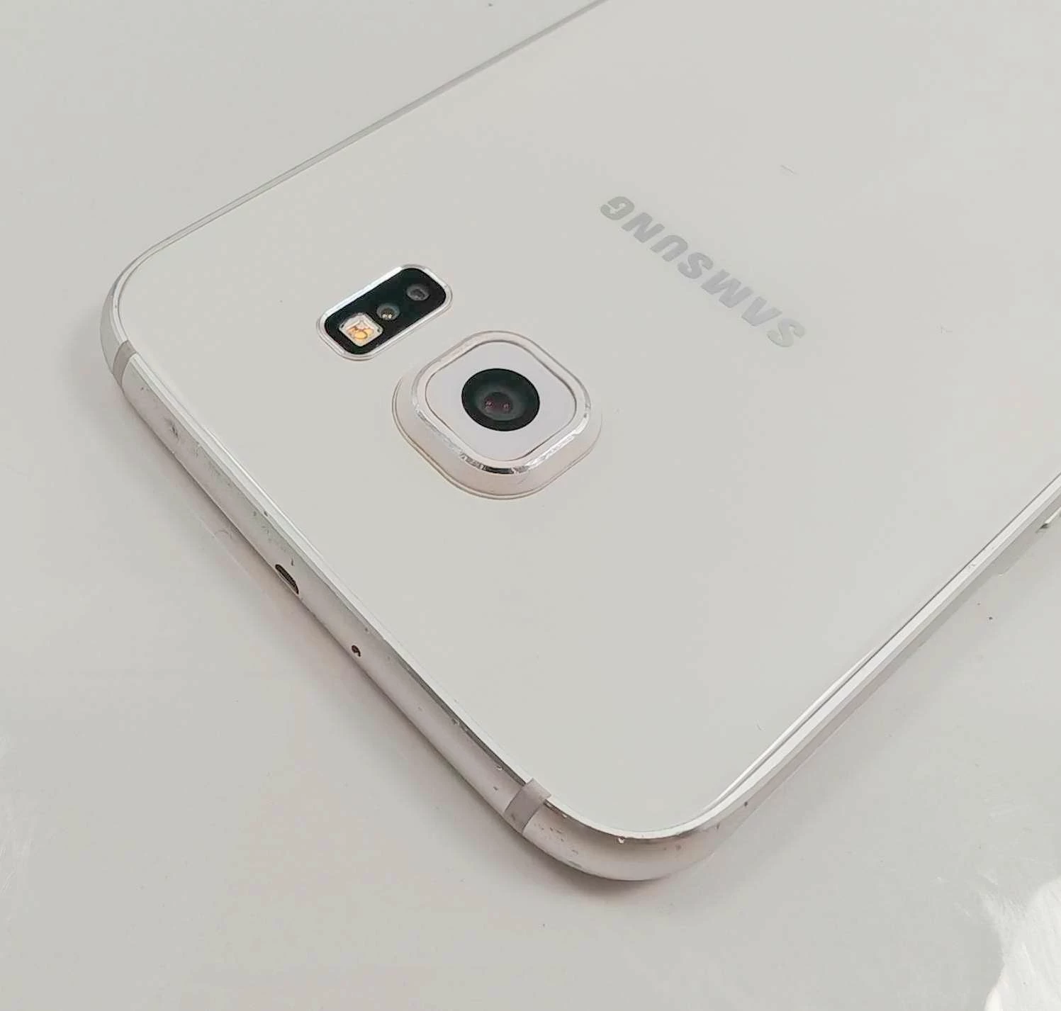 telefon-samsung-galaxy-s6-3-gb-32-gb-4g-lte-bialy-typ-202685-212929